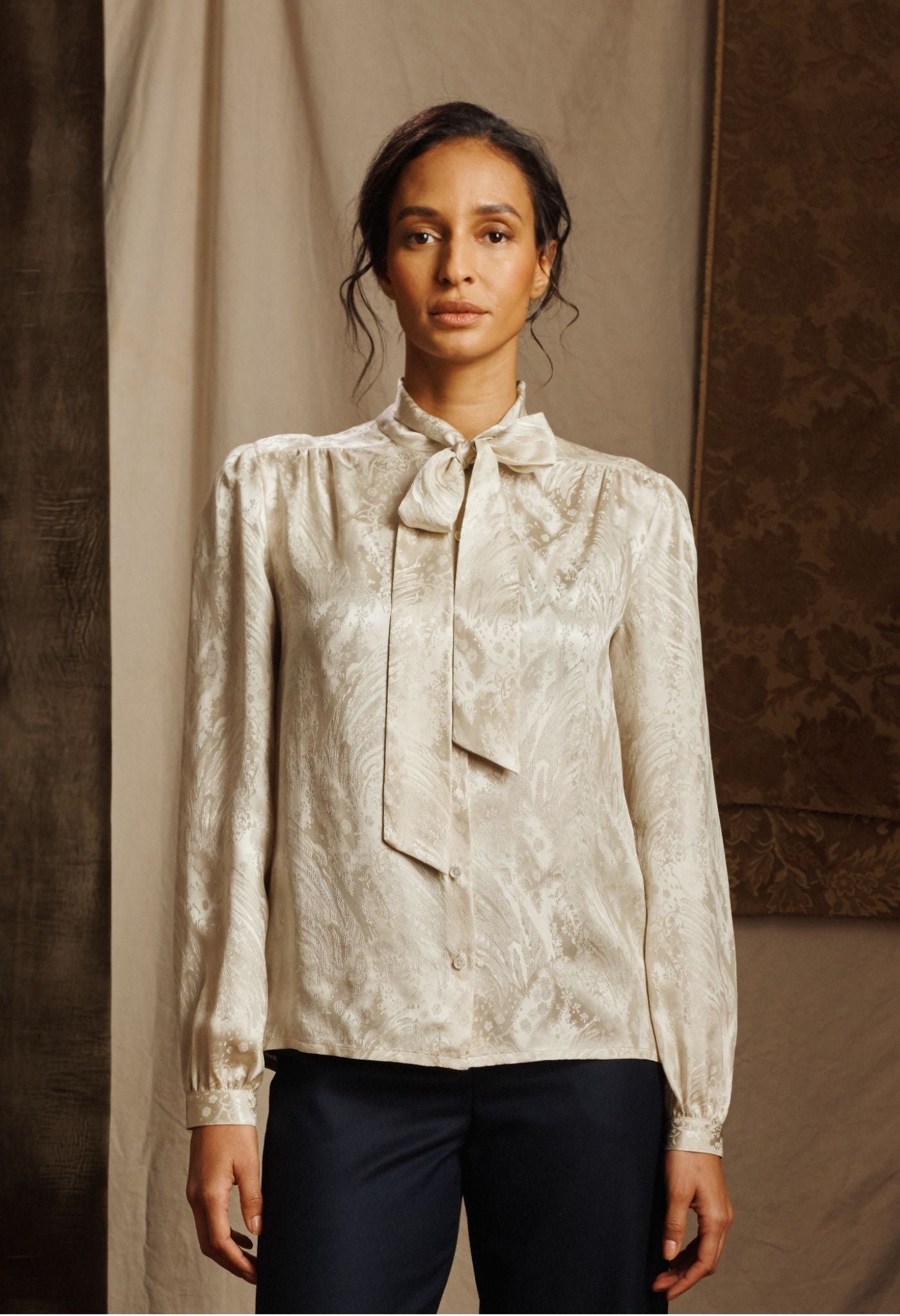 Silk Jacquard Lavallière Blouse