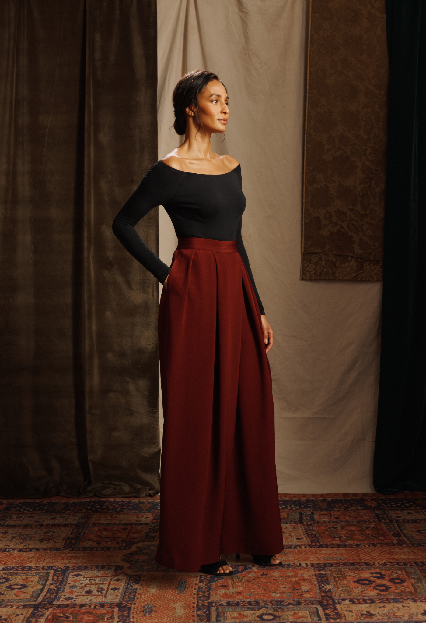 Silk Crepe Pleated Wide Leg Pants