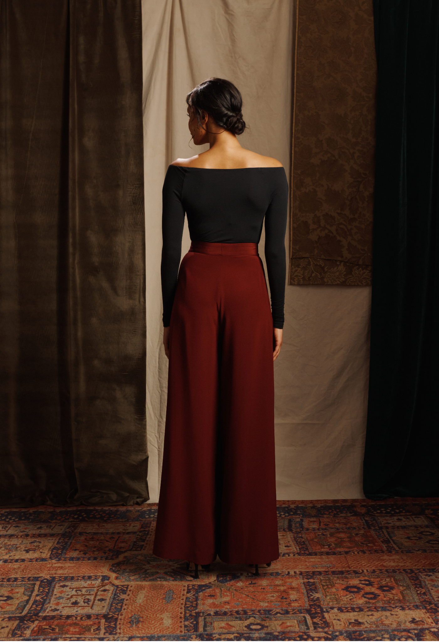 Silk Crepe Pleated Wide Leg Pants