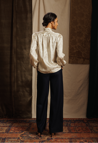 Silk Jacquard Lavallière Blouse