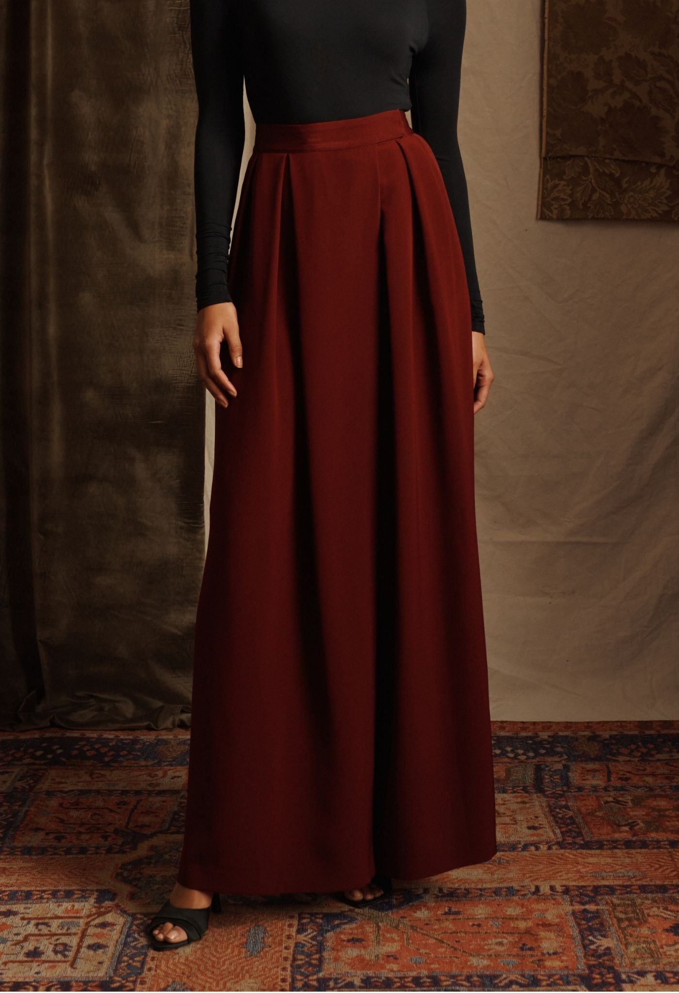 Silk Crepe Pleated Wide Leg Pants